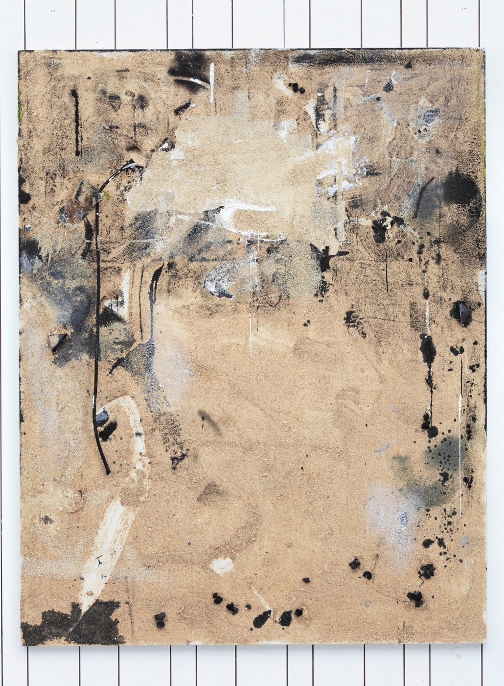 For Tranströmer, 2013,
sawdust, enamel, spraypaint, ink, charcoal, cardboard, mica, rope and tin on canvas,
84 × 66 inches