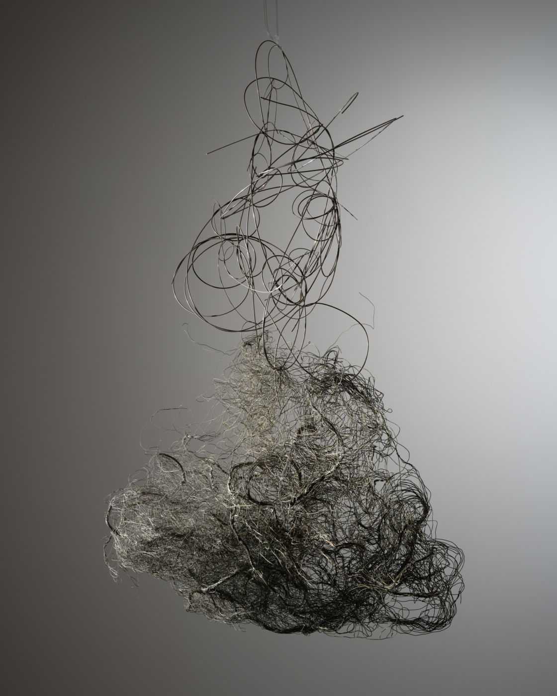 Swan, 2002. Stainless steel and tin coated copper wire, 37 x 28 x 19 in. (94 x 71.1 x 48.3 cm)