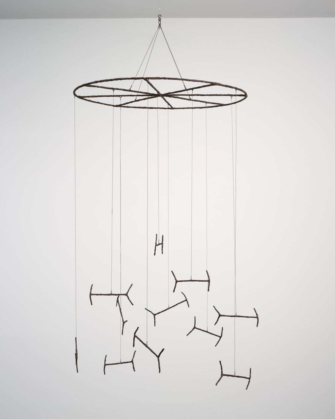 Hanging Sculpture, 1949. Bronze, 69 5/8 x 38 in. (176.85 x 96.52 cm)