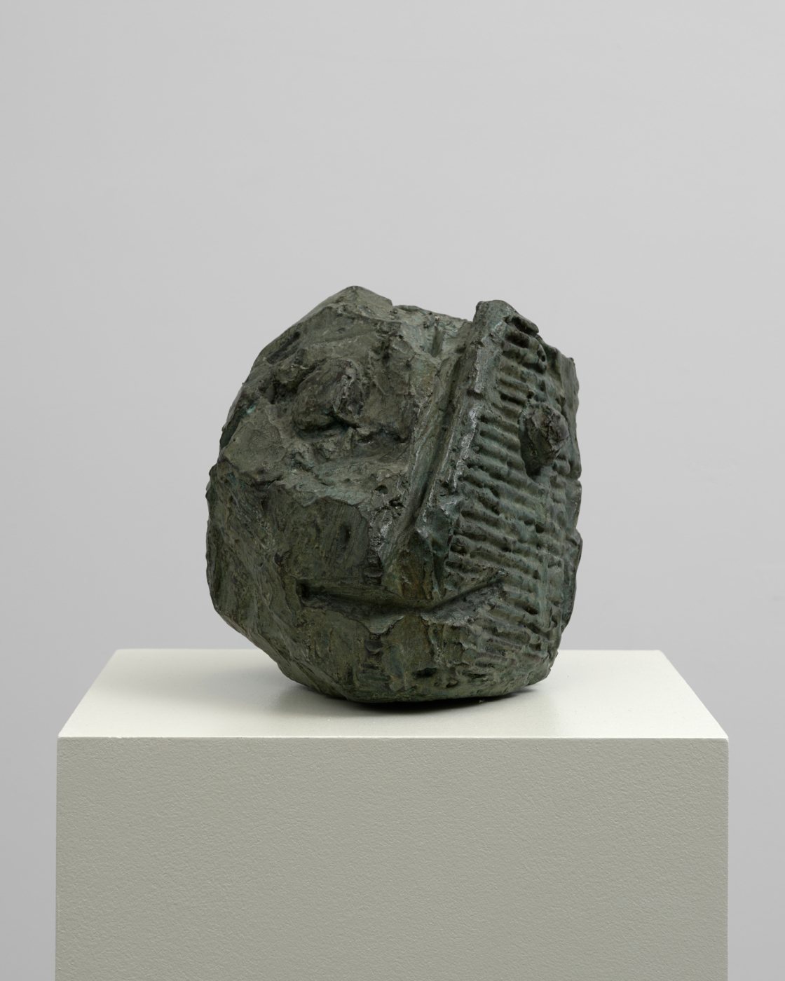 Sheep Skull, 1953. Bronze, 9 7/8 x 7 1/8 x 7 1/2 in. (25.00 x 18.00 x 19.00 cm)