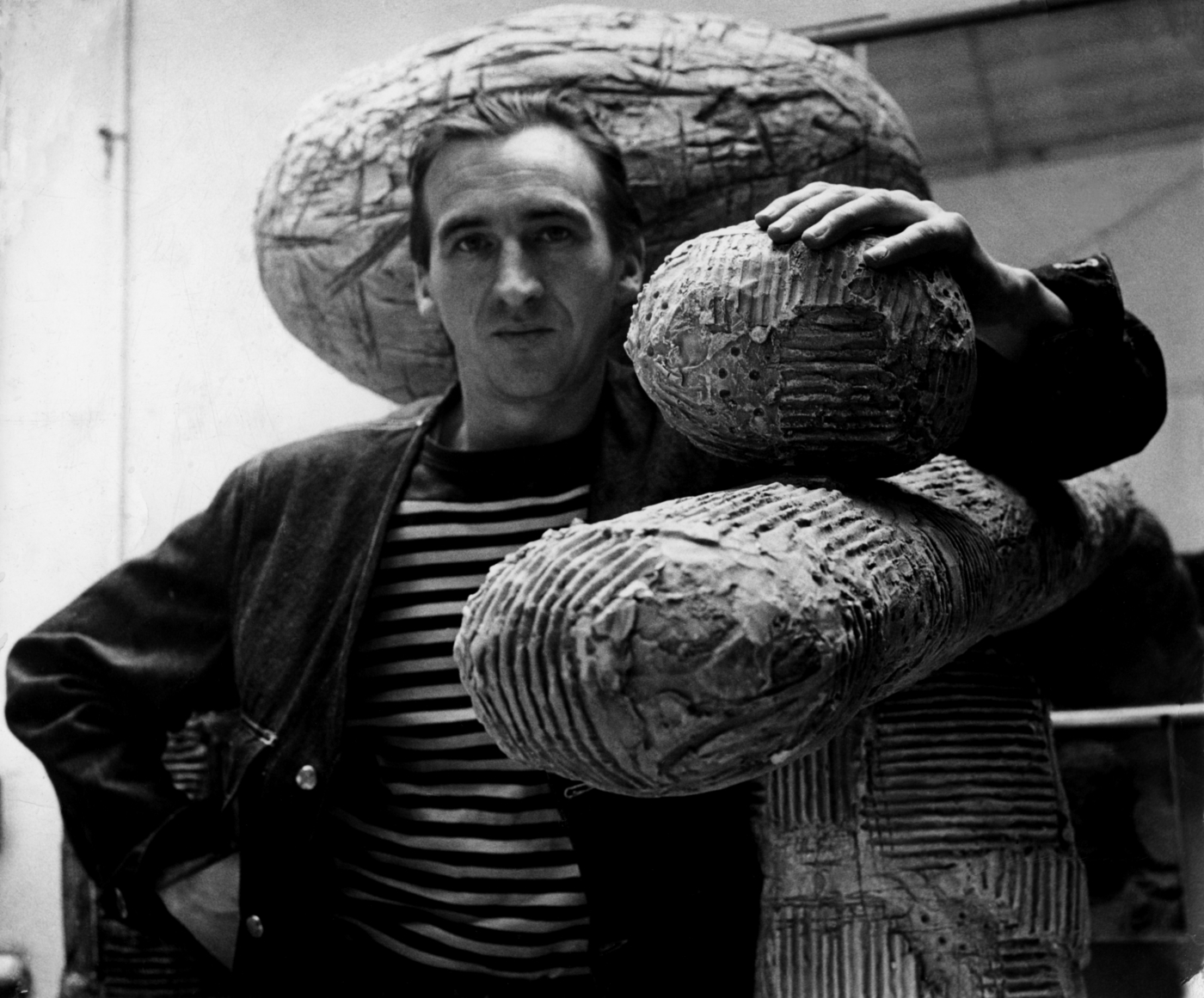 William Turnbull c. 1957. Photo by Ida Kar