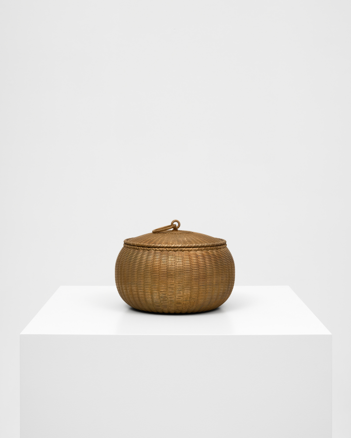 Fine Weave, 2026. Bronze, 5 7/8 x 8 1/8 x 8 1/8 in. (14.92 x 20.64 x 20.64 cm)